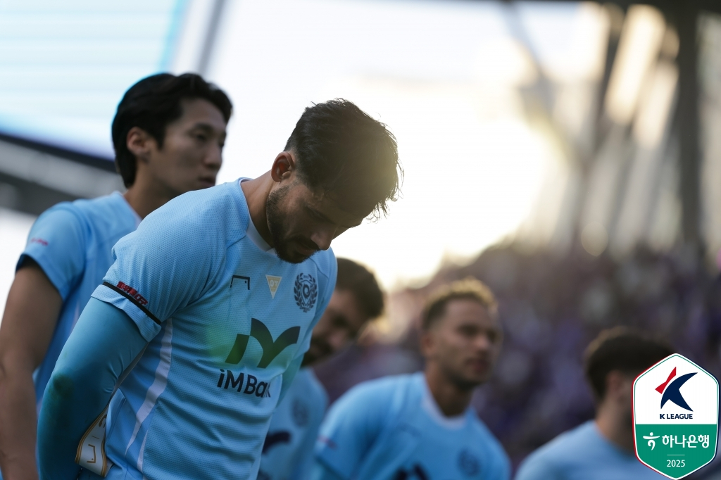 '도움왕에도 강등 아픔' 세징야 "선수들 슬픔에 빠졌지만... 대구가 내쫓지 않는 한 무조건 남아 싸우겠다" [홍은동 현장]