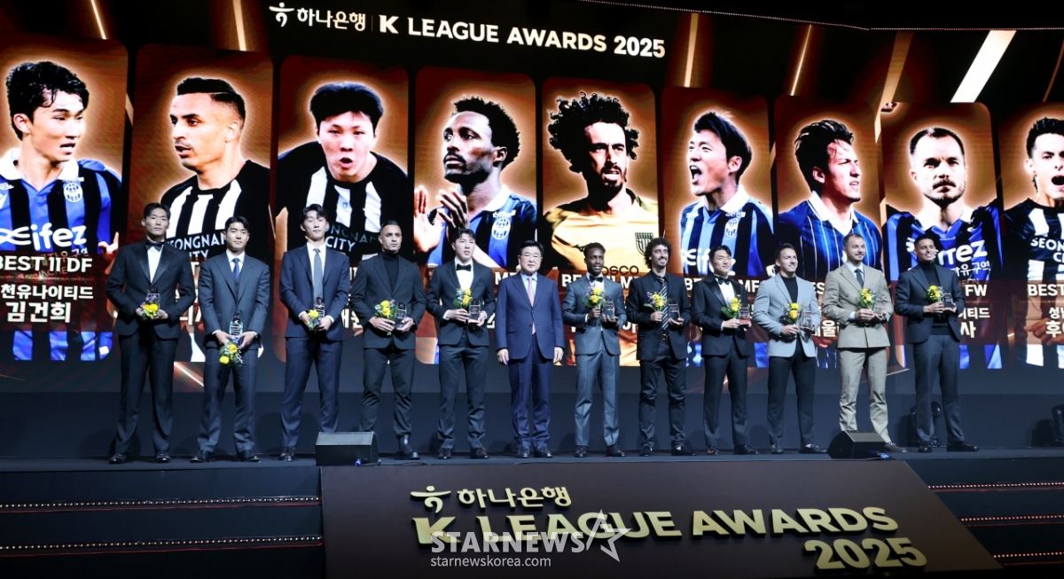 [포토] 'K리그 대상시상식' k리그2 베스트11 한자리에