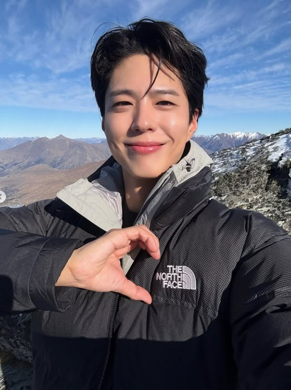 박보검, 추위 잊게 만드는 '감탄 미모+마음씨'.."그 어떤 겨울이 와도 포근하길"