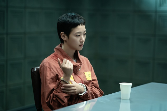 쇼트 커트로 확 자르고 나타난 김고은..박해수 "깜짝 놀랐다" [자백의 대가]