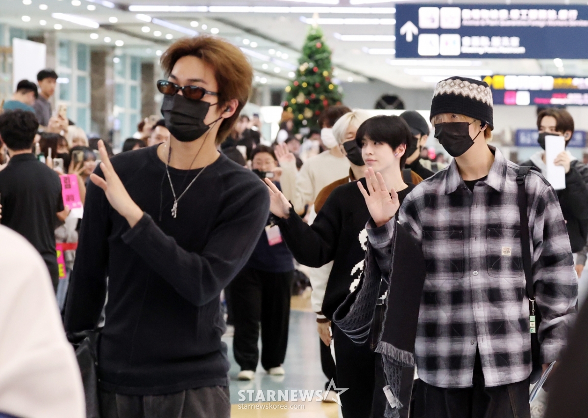 크래비티, 여유있게 대만 입국[★포토]