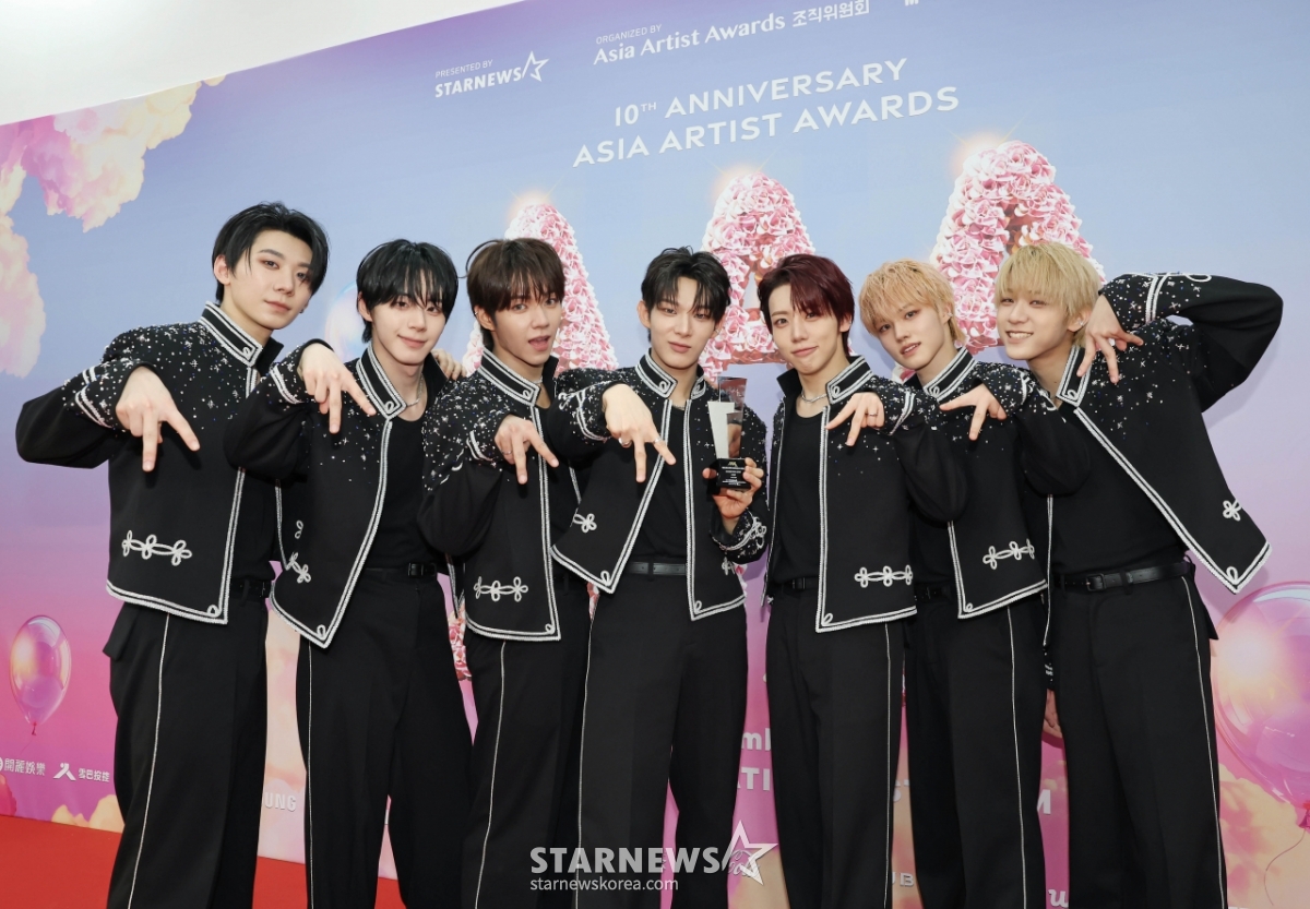 아홉 '10주년 AAA 베스트 뉴아티스트!'[☆포토] | 스타뉴스