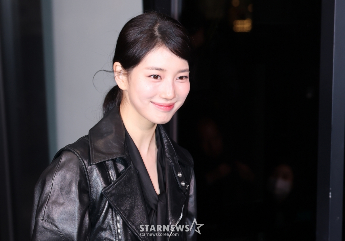 수지, 멀리서도 가까이서도 예쁘다[★포토]