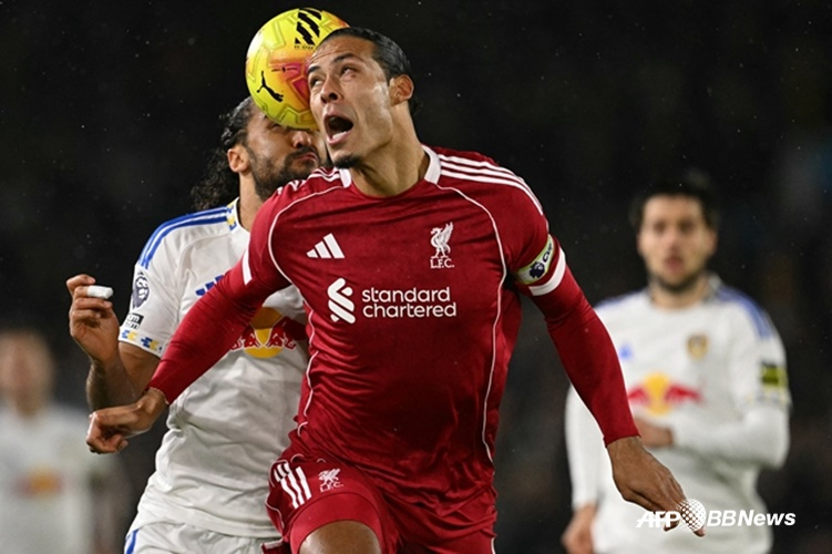 "반 다이크 무서워" 日에 공포의 대상 됐다... '네덜란드 철벽' 경계령 "EPL 힘 1위 괴물 어떻게 뚫나"