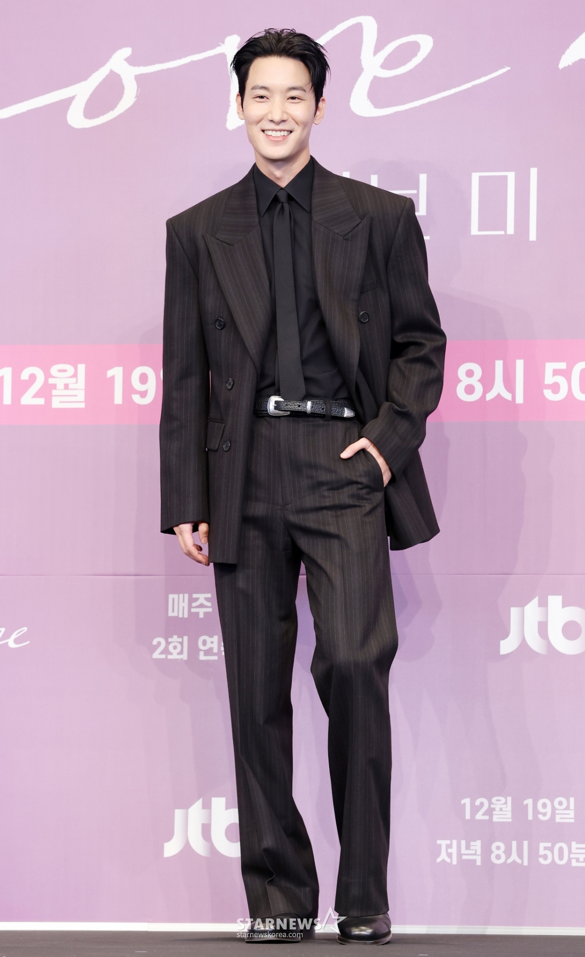 장률, 수트만 입어도 스타일리쉬[★포토]