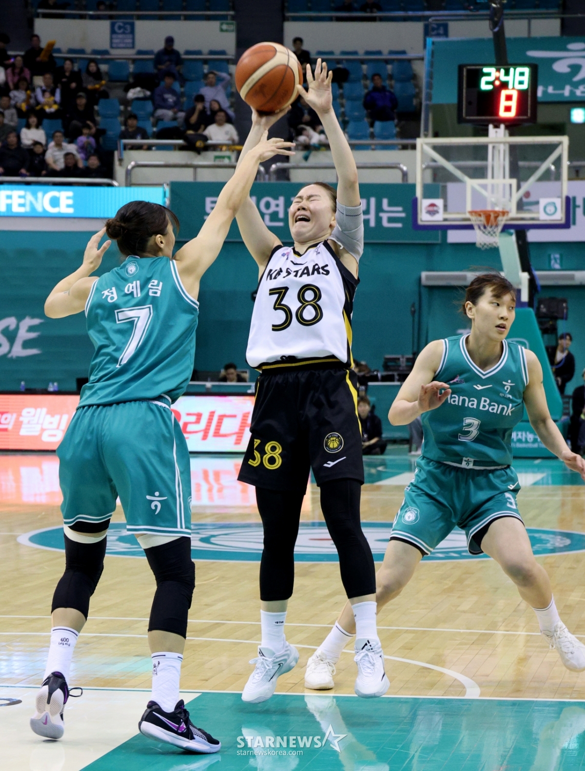 [포토]'점프슛' 나윤정