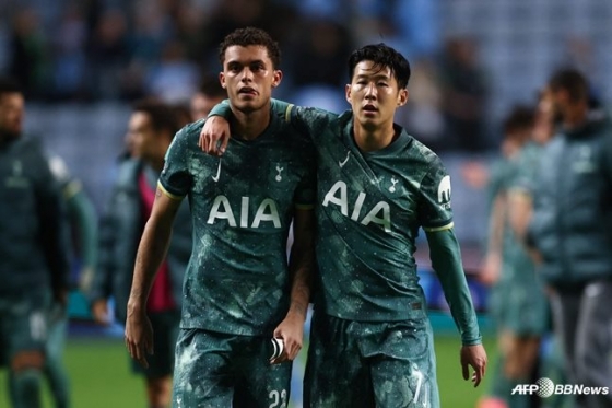 '무려 925억' 손흥민 대체자, 이토록 허무하게 떠나다니... HERE WE GO+英 BBC '이적 확정'