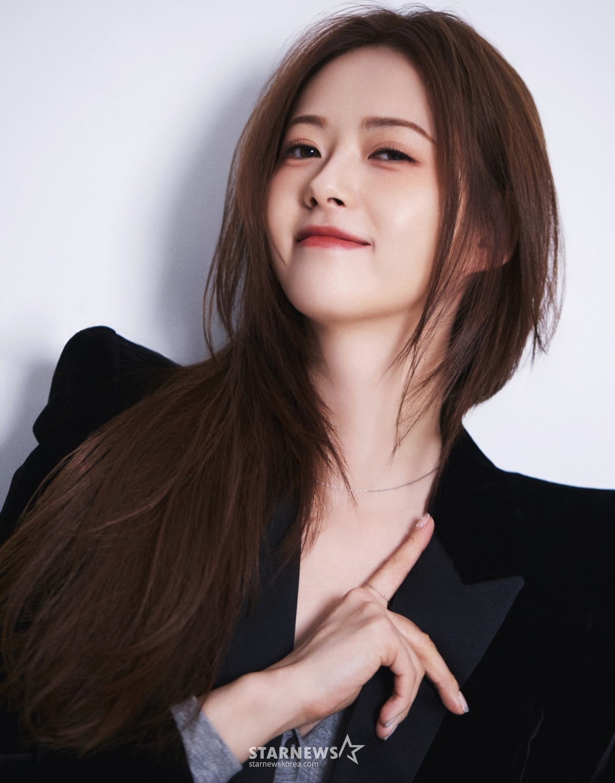 고아라, 故안성기 추모 