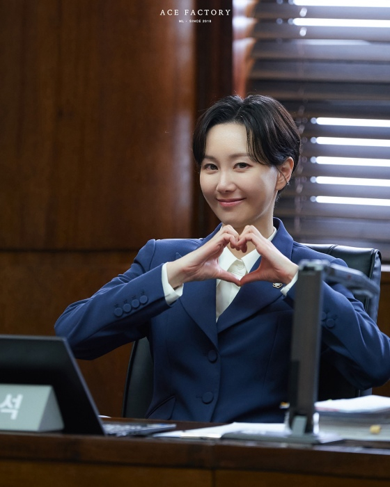 '프로보노' 이유영 "새로운 도전, 뜨거운 사랑에 큰 힘 얻어" - 뉴스 썸네일 이미지