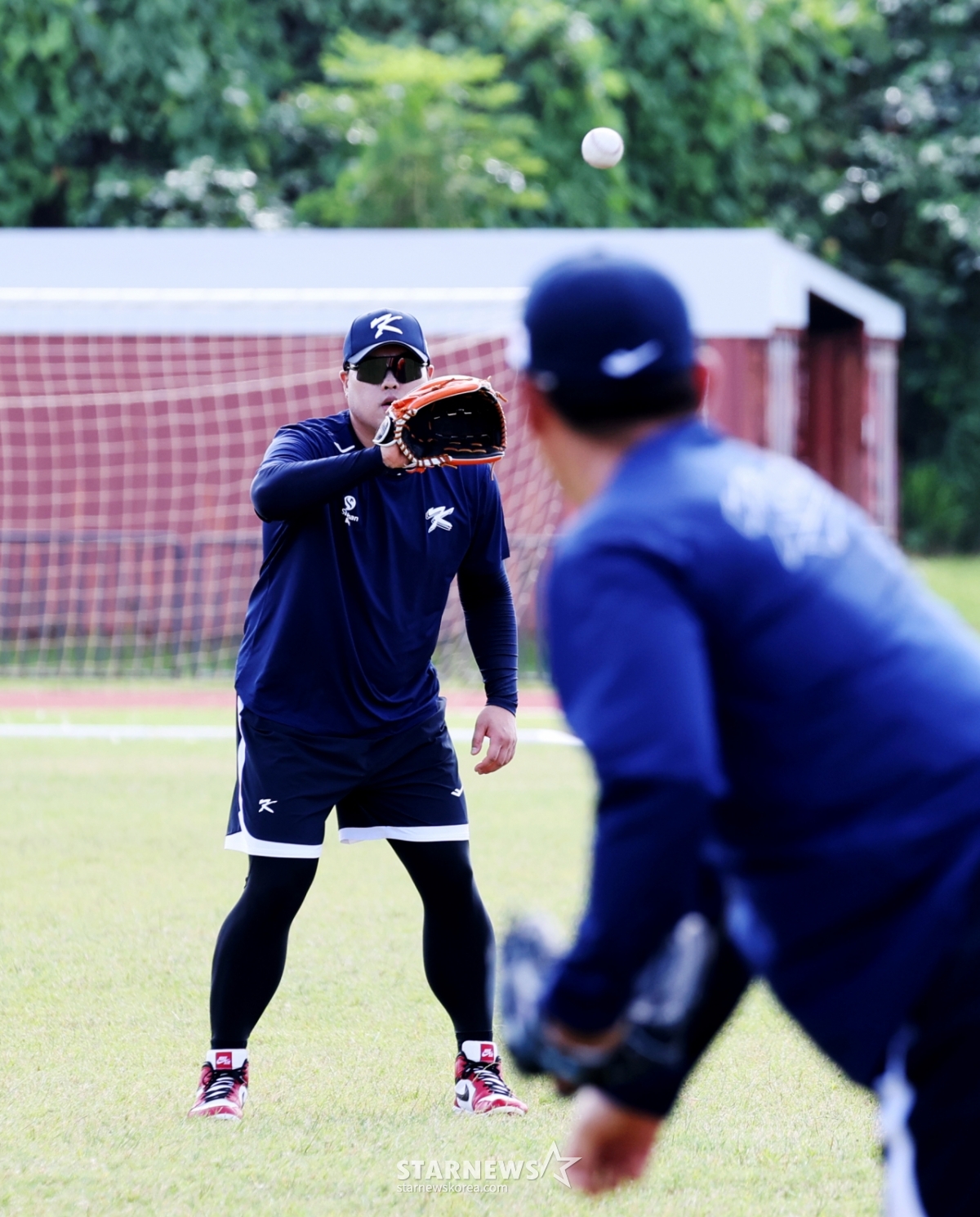 [포토]'노경은과 캐치볼' 류현진