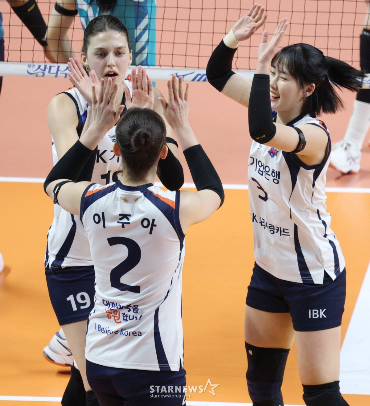 [포토] 빅토리아 '승리가 보여'