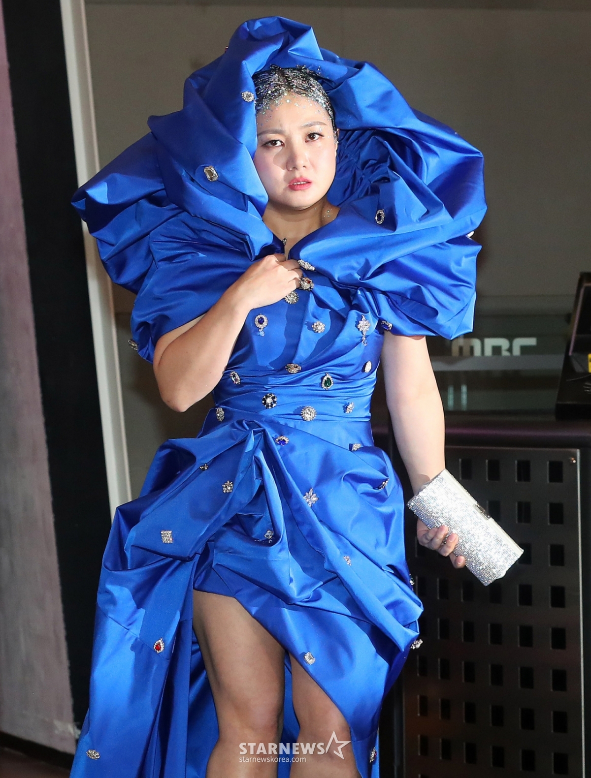 박나래, '새벽 2시'까지 경찰에 있었다..6시간 고강도 조사 [스타이슈]