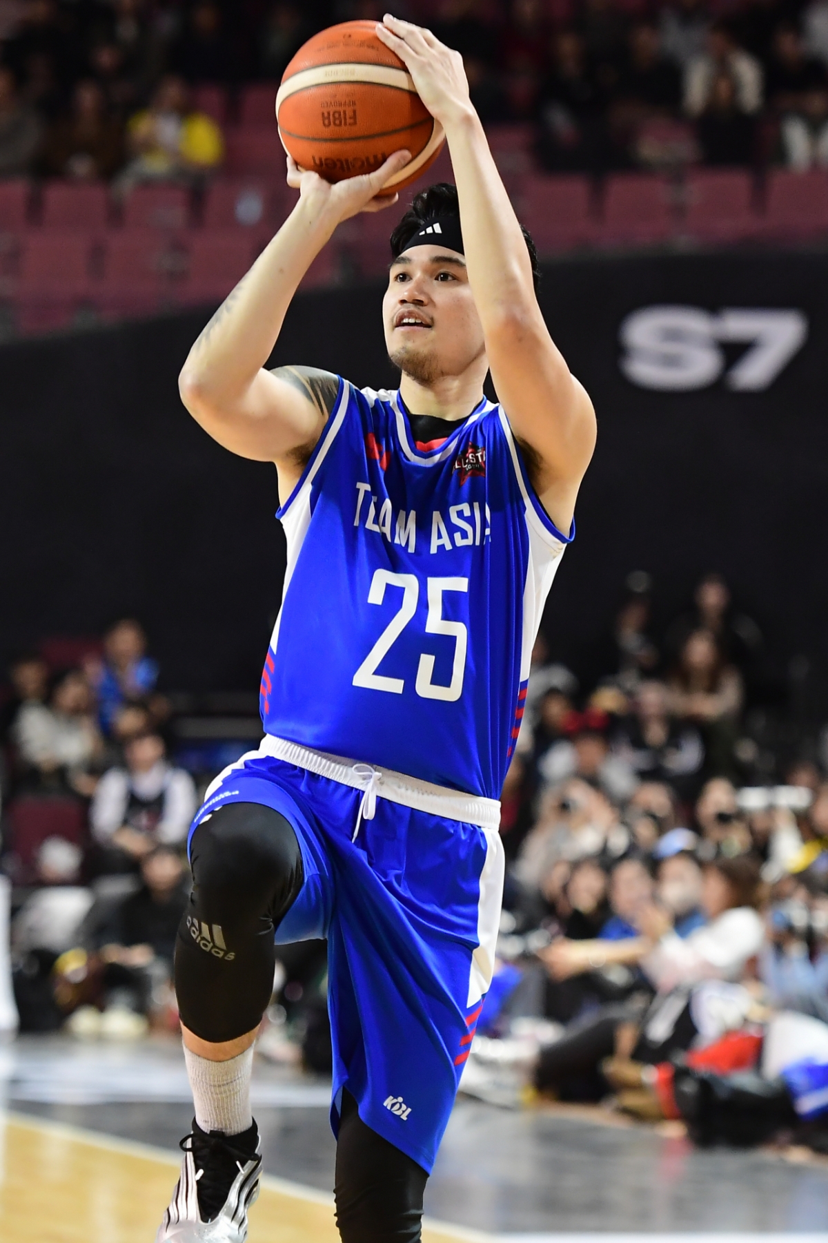 'MVP 톨렌티노 화력쇼' 팀아시아, 팀루키에 3점 차 승리... 올스타전 전야제 화려한 장식 [잠실 현장리뷰]