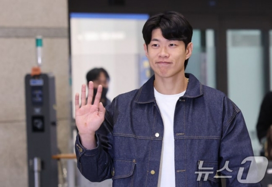 '이럴수가' 韓 대표팀 악재 발생, 뜻밖의 부상으로 '4주 이탈'→이러면 훈련 캠프+WBC 합류 어떻게 되나