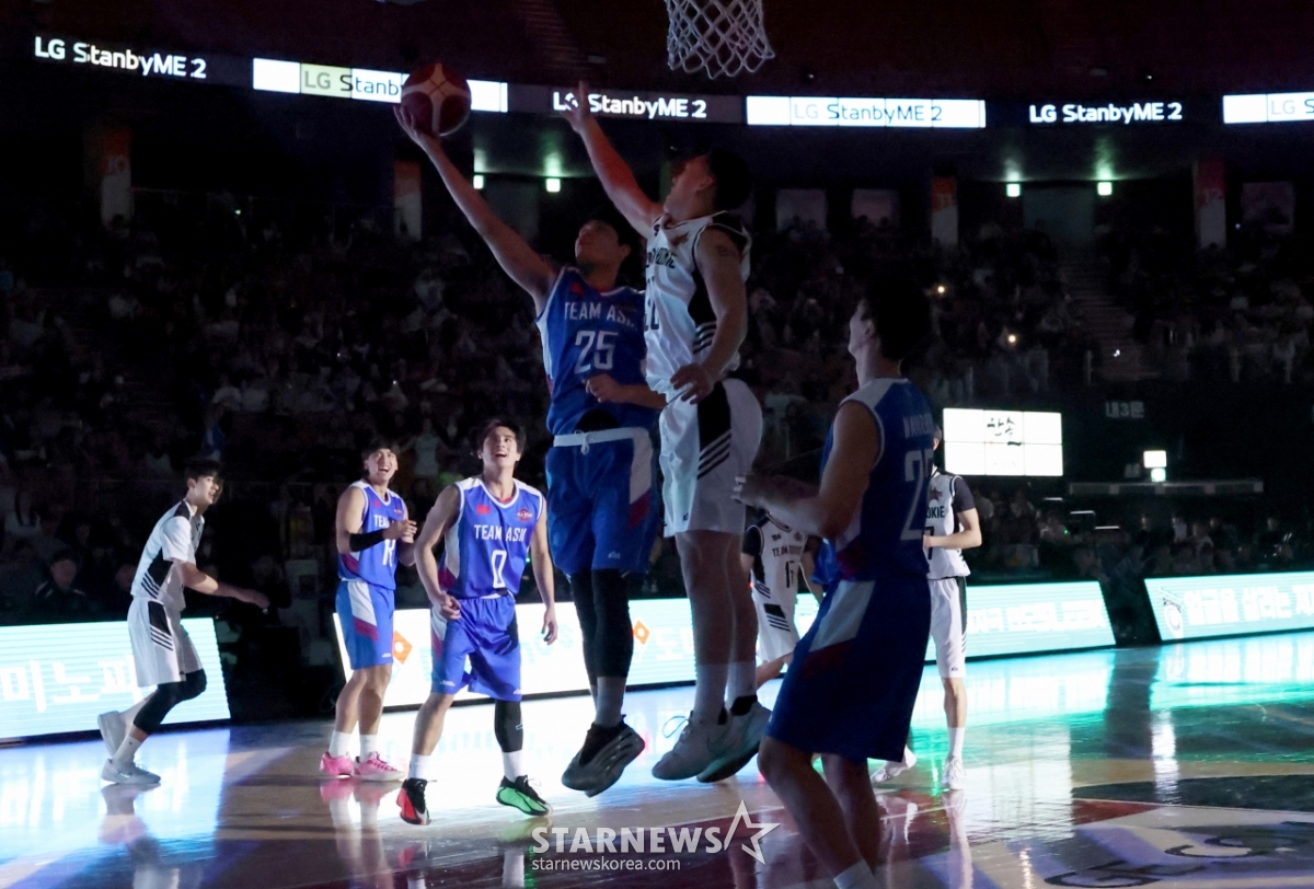 [포토]'불꺼진 코트에서 '