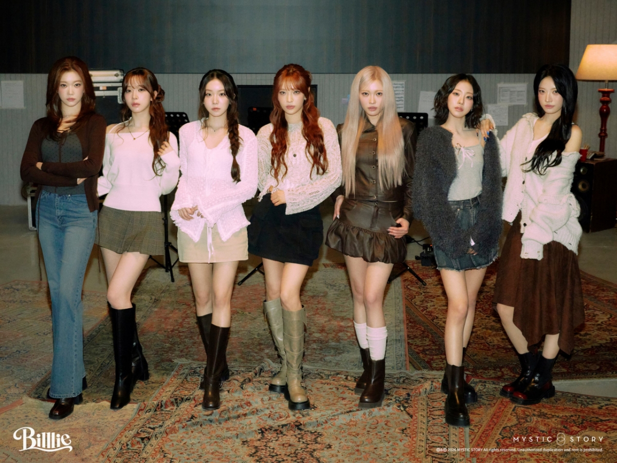 빌리, 프리 릴리즈 싱글 'cloud palace ~ false awakening' 포토 공개..내추럴 아티스틱 무드 '기대 UP'