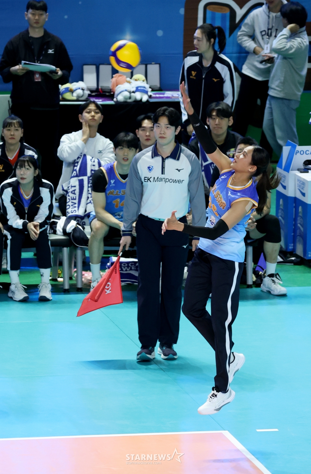 [포토]'남자부 세트에 등판한' 타나차