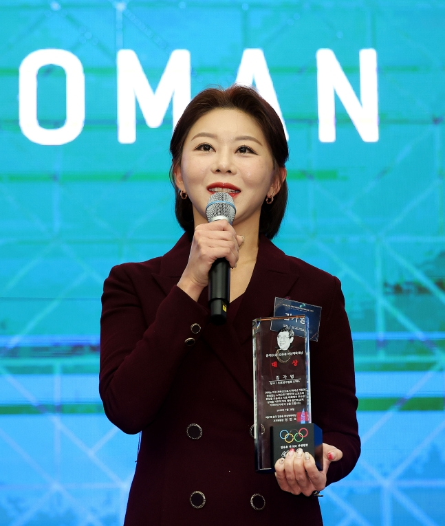 "할 수 있다는 메시지 됐다" 당구 여제 김가영, 韓 최고 여성 스포츠상 '윤곡상' 영예... 사격 반효진 최우수상