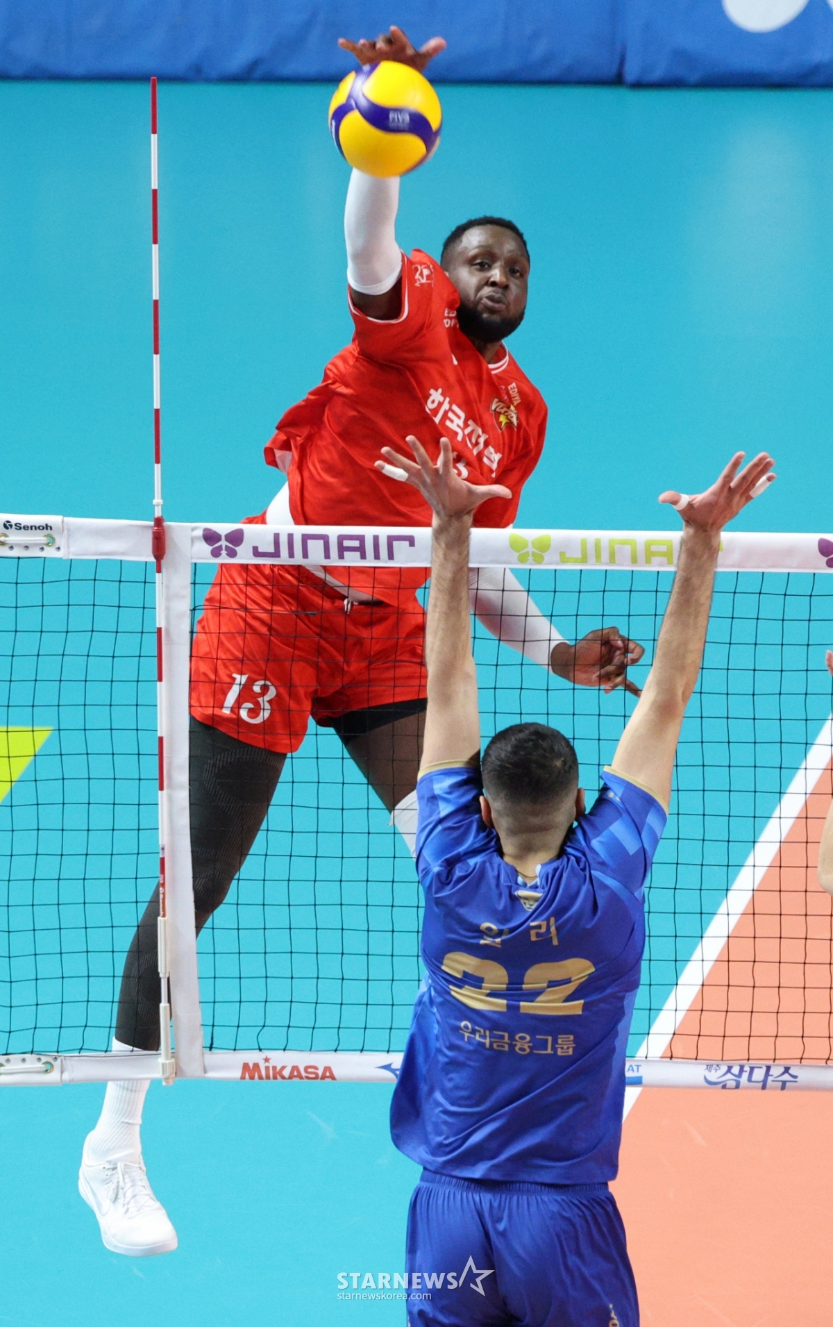 [포토] 베논 '압도적인 높이'