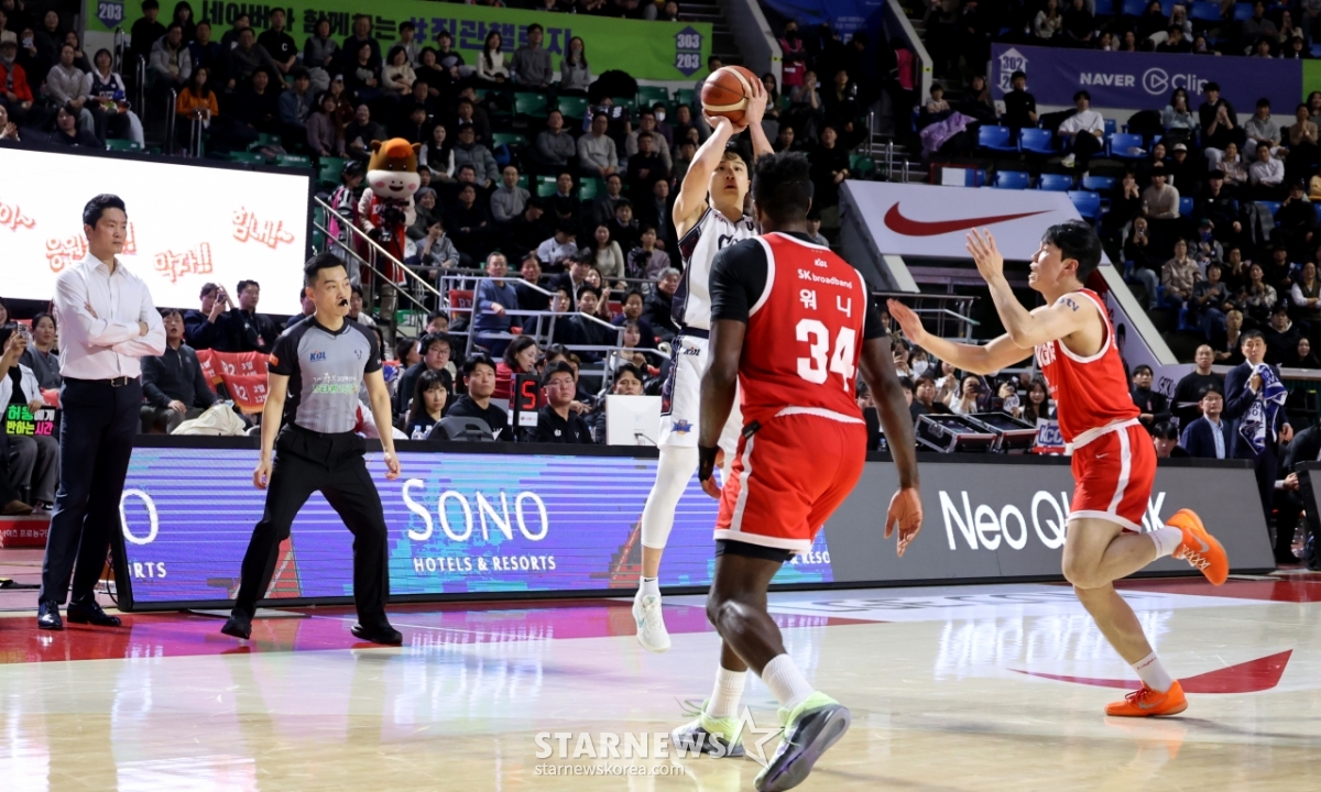 [포토] '13번째 3점슛!' 허웅
