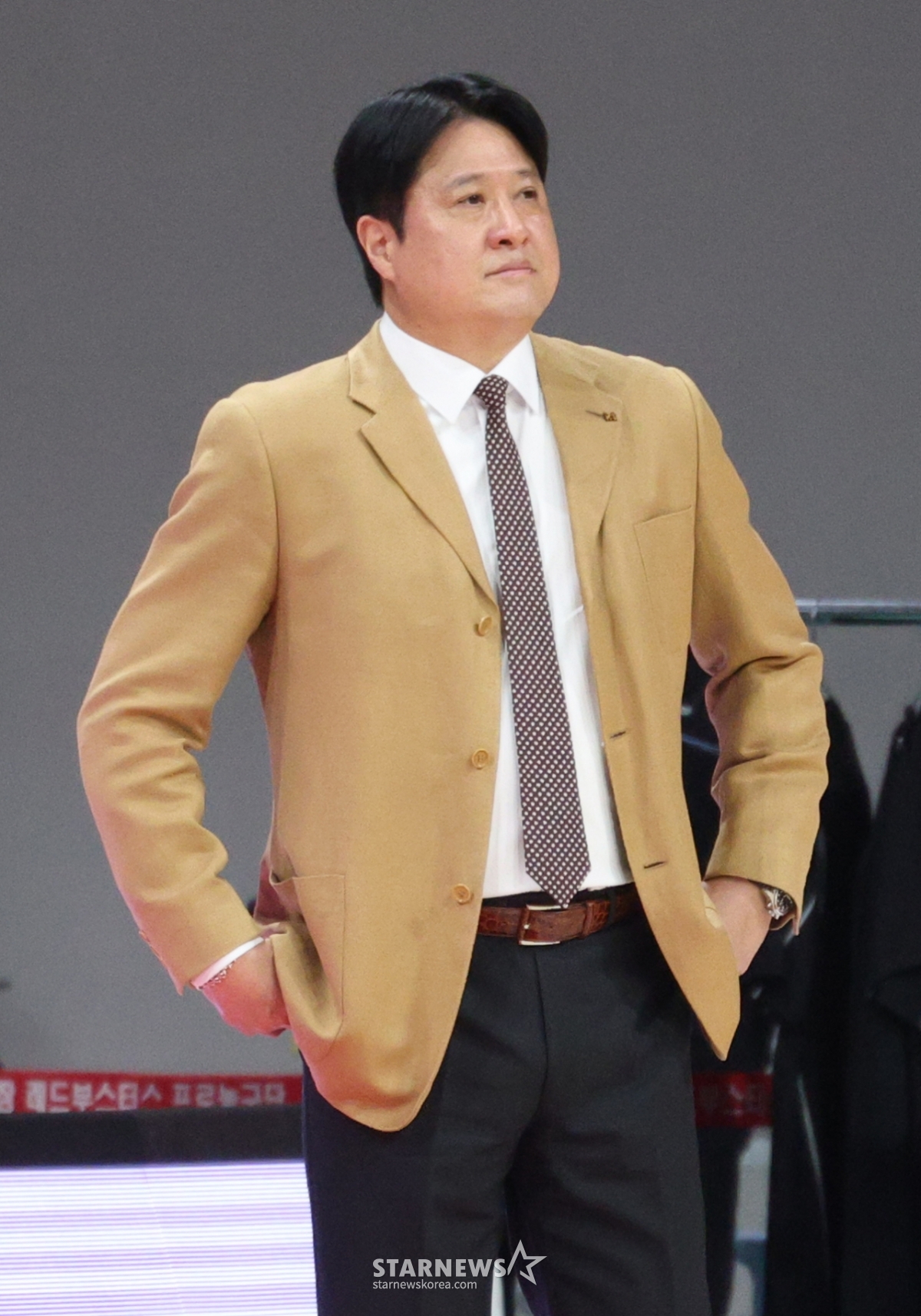 [포토] 문경은 '심각한 람보 감독'