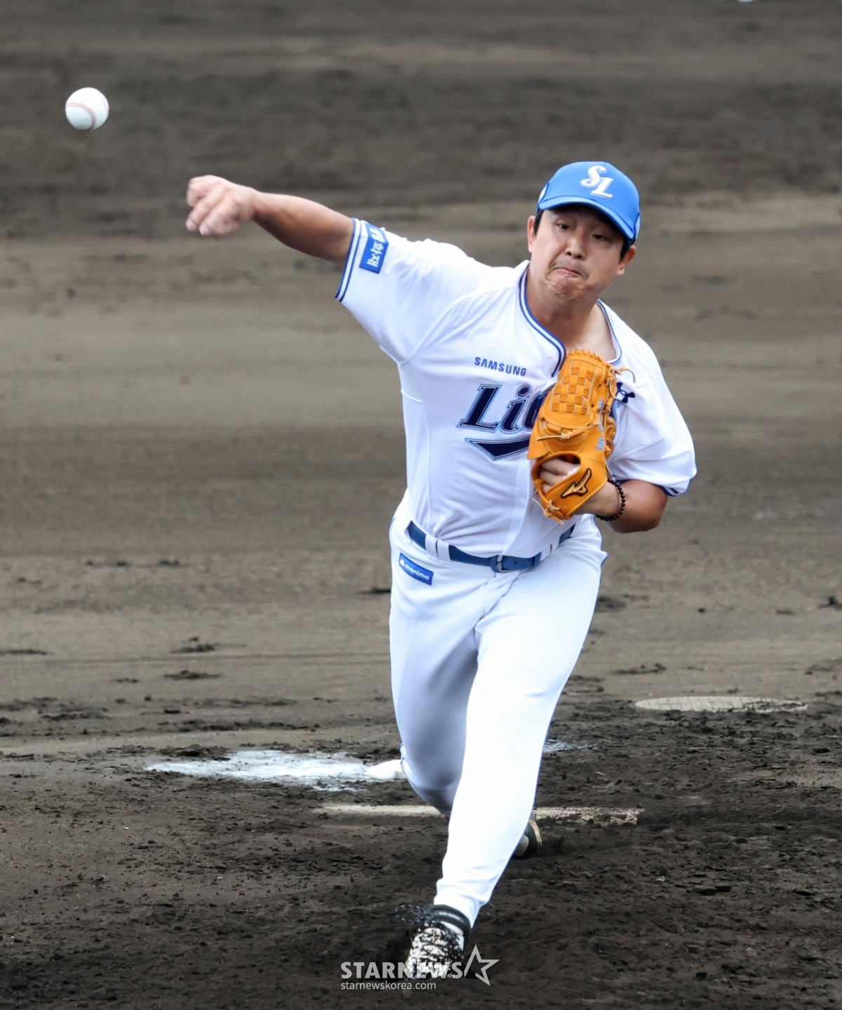 フォト] ヤン・チャンソプ「代表相手に失点はない」 | STARNEWS