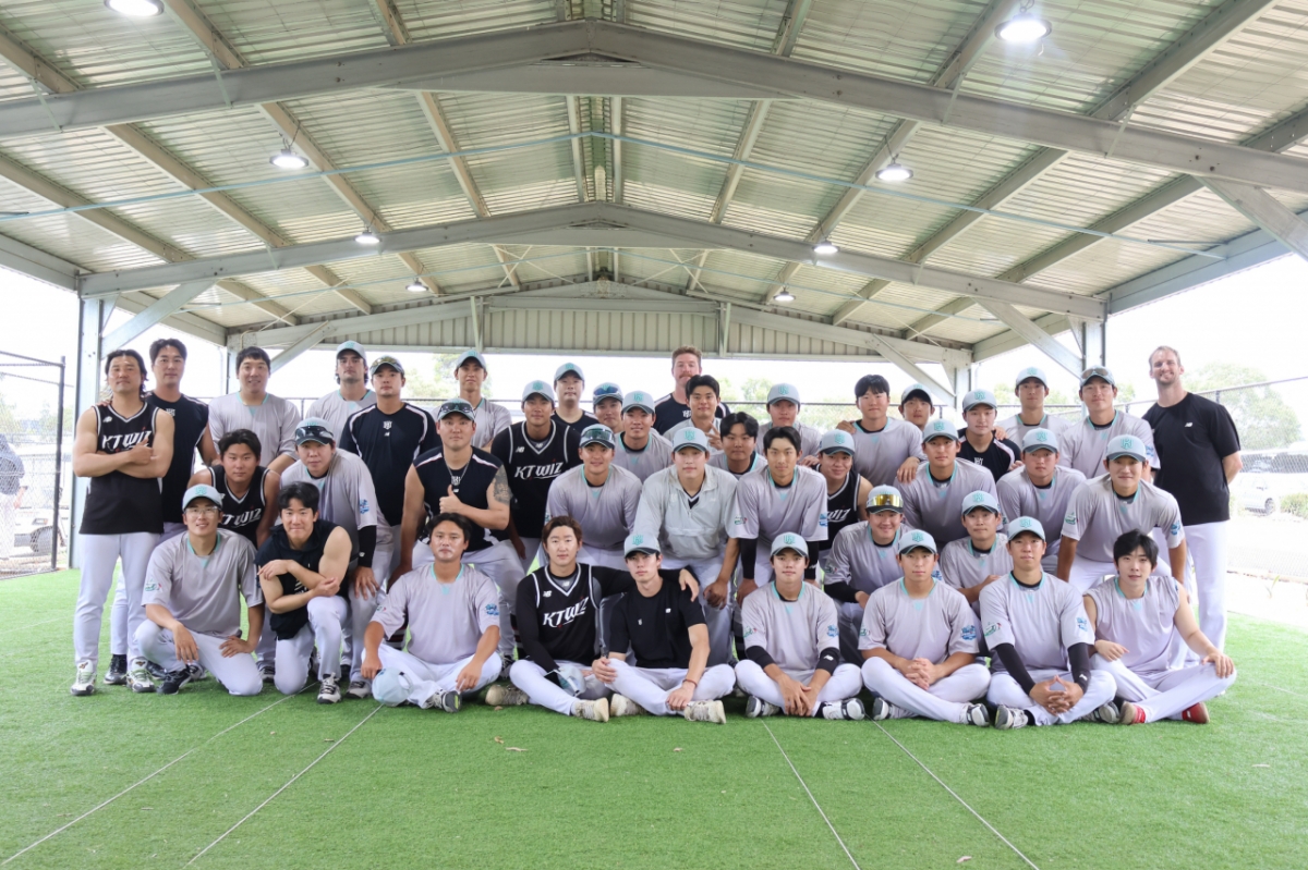 "젊은 선수들이 기대 이상의 집중력 보여줬다" 1차 캠프 마친 이강철 감독 기대감 UP