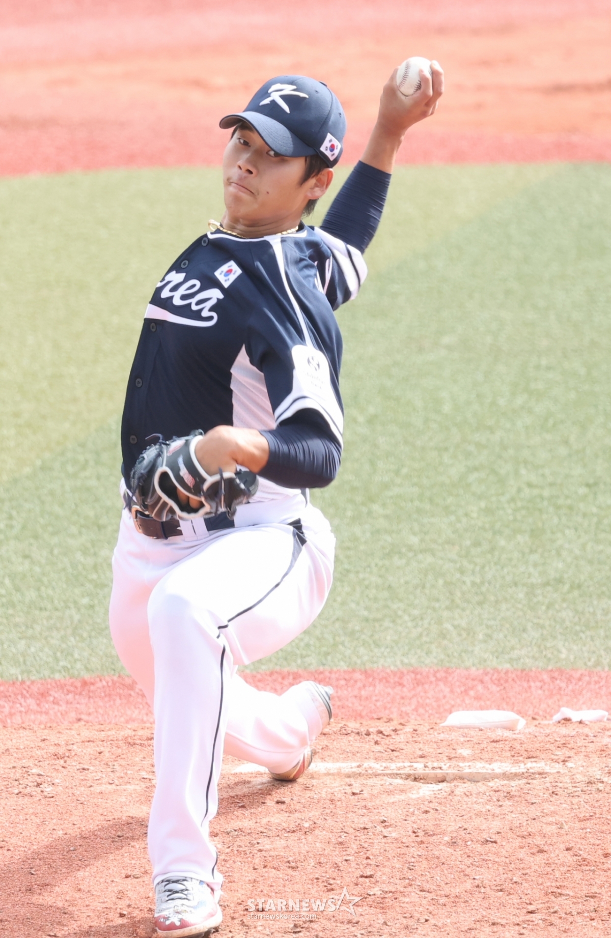 [포토] 박영현 '돌직구로 매조지'