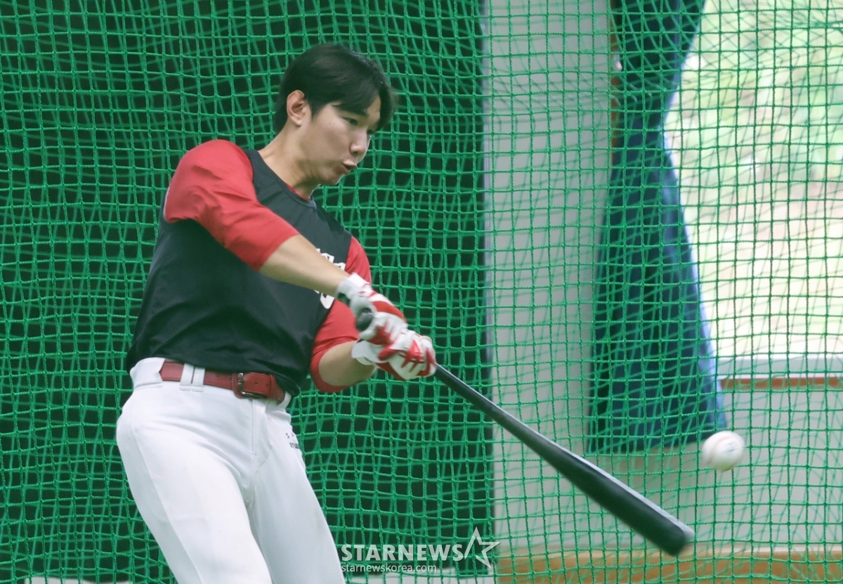 [포토] 정현창 '힘 빼고 칠 땐 이렇게'