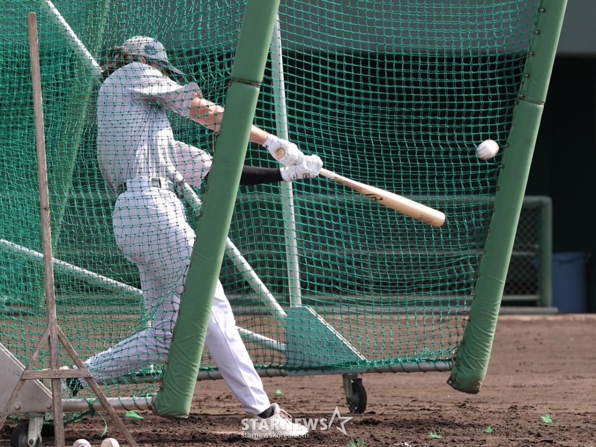 [포토] 힐리어드 '콘택트 자신감'