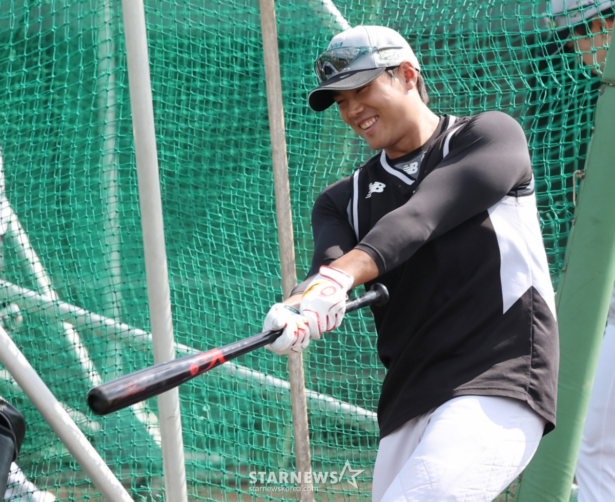 [포토] 장진혁 '짧게 쥐어볼까'