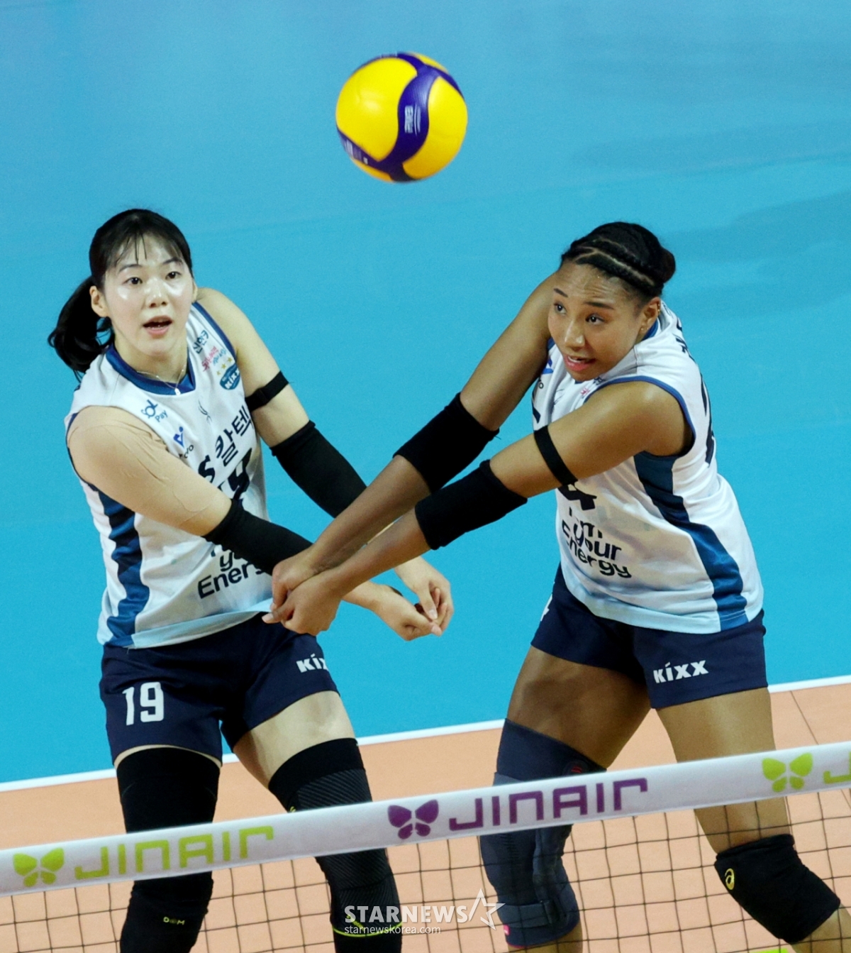 [포토]'둘이서 한마음' 유서연과 레이나