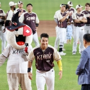 [포토]'우수타자상' 드림올스타 안현민