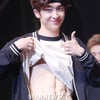 업텐션 샤오 "포인트 안무는 복근공개 춤"..탄탄한 몸매