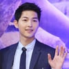 대위 유시진 中행 명받았습니다!..송중기, 중화권 팬미팅 확정