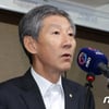 장윤호 총장 "중요한 두 대회 앞둬 전임 감독제 유지 결정"