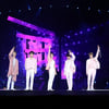 방탄소년단, 美스타디움 투어 32만 운집 "아미는 등대"