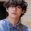 방탄소년단 뷔, 스위스 일간지에 등장한 사연..역시 '품절요정♥'