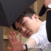 영탁 '가려도 인사는 해야죠!' [★포토]