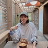 유이, 운동에 진심인 손 굳은살..8kg 찐 살 금방 빼겠네[스타IN★]