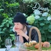 송혜교, 파리에서 '비니+가죽재킷'으로 뽐낸 러블리 미모[스타IN★]