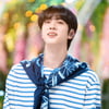 방탄소년단 진, 반전 매력 스타 1위..카리스마+애교장인