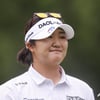 '그린 적중률 89%' 유해란, 단독 2위 등극... '퍼펙트 아이언'으로 3타 차 역전 우승 노린다 [LPGA]