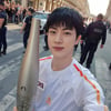 "방탄소년단 진, 프랑스 혁명 235년 후 즉위한 진정한 왕자" 佛 파리마치