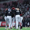 LG 마침내 천군만마 돌아온다→2위 희망 살린 핵폭탄급 화력쇼라니... 사령탑도 칭찬 "쳐줘야 할 중심이 자기 역할, 많은 팬 응원에 감사"
