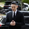 '유아인과 대마 흡연' 유아인 헤어스타일리스트, 벌금 500만원 선고