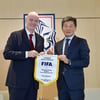 정몽규 만난 FIFA 회장 "축구협회 잘 운영 중, 스포츠 자율성 중요" 사실상 지원사격