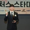 '양민혁 등장'→야구·농구 유망주들 놀랐다... '셀카 요청 쇄도' 엄청난 슈퍼루키 인기 [2024 퓨처스 스타대상]
