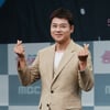 "가슴털 드러내고 다녀"..전현무,  올해 결혼 가능성은? [세상에 이런일이]