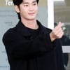 김수현, 제대로 사고쳤다..역경 속에도 신기록 '스타랭킹 男배우 5주째 1위'